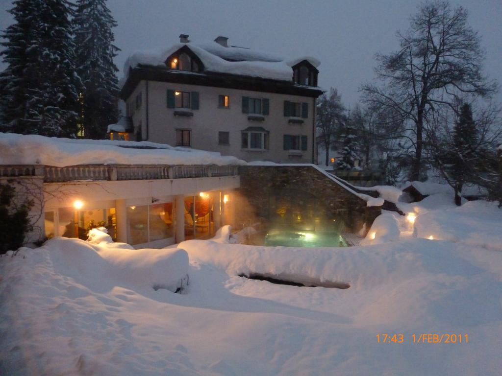 Cresta Hotel